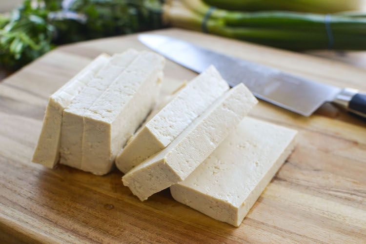 benefícios do tofu para a saúde